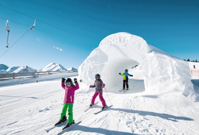 Kinder beim Skifahren © www.grossarltal.info